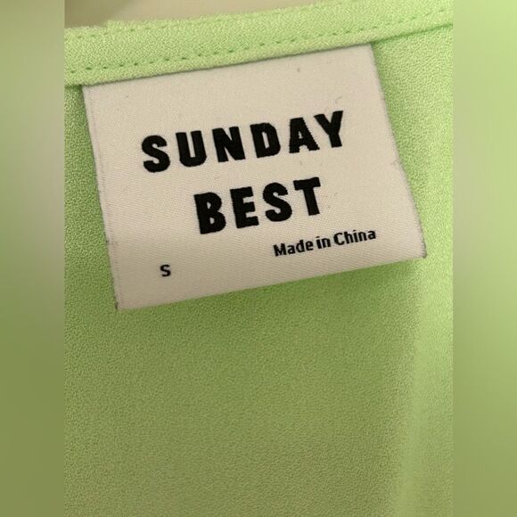 Aritzia | Sunday Best New Ruffle Wrap Dress in Green - Picture 5 of 11